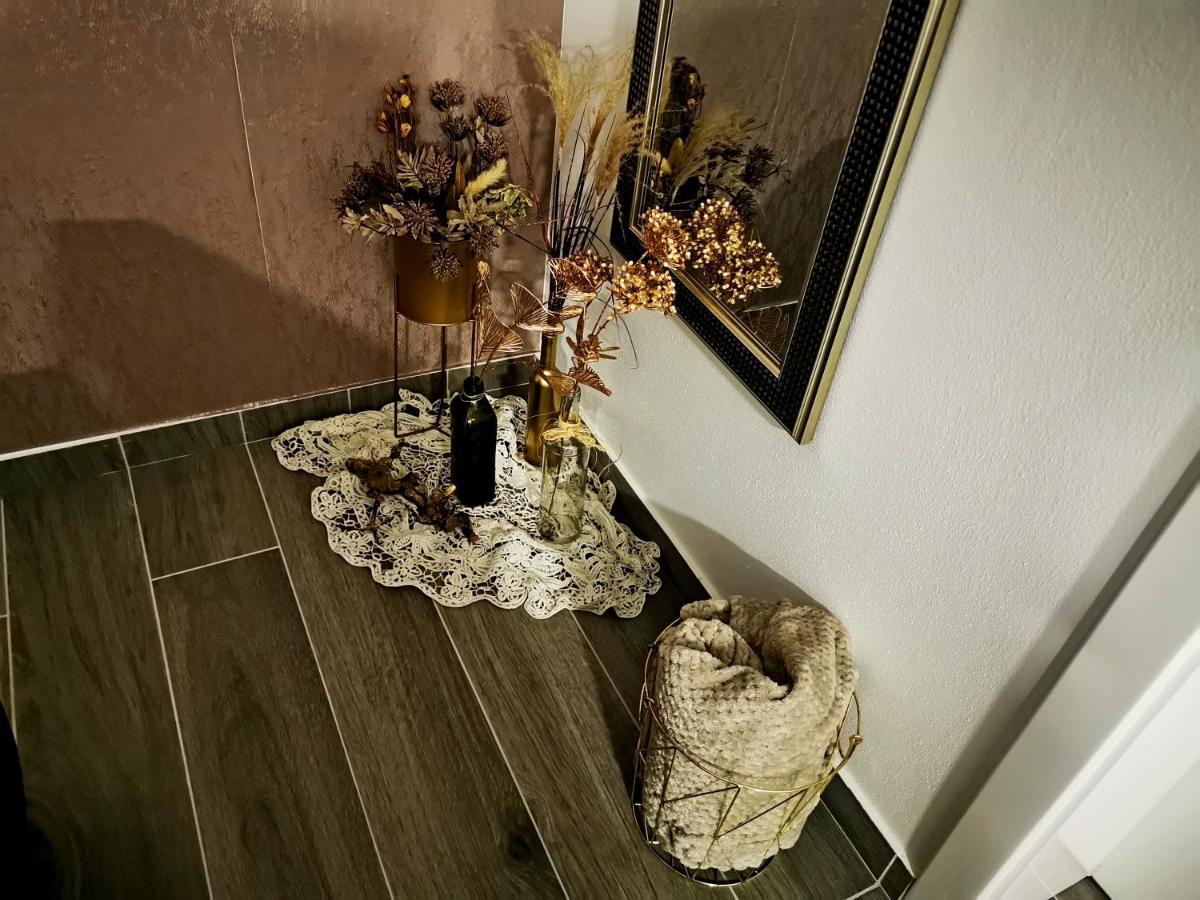 Golden - Self Check In Apartment Osijek Exterior photo