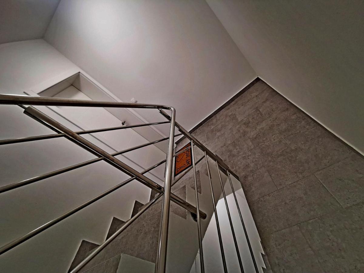 Golden - Self Check In Apartment Osijek Exterior photo