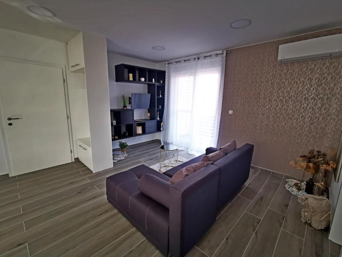 Golden - Self Check In Apartment Osijek Exterior photo